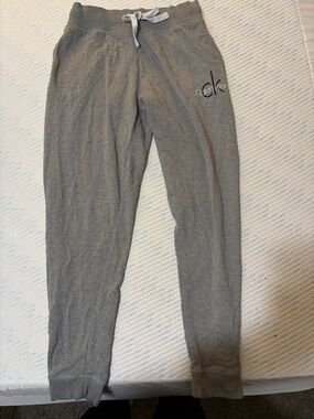Calvin Klein woman’s  Gray Drawstring sleep pant Joggers